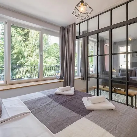 Industrial Look Centre + Free Parking Sofia