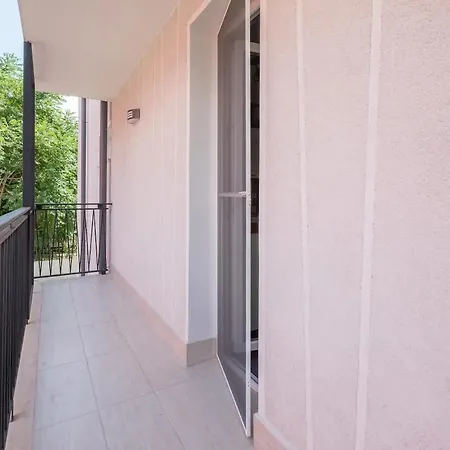 Lägenhet Industrial Look Centre + Free Parking