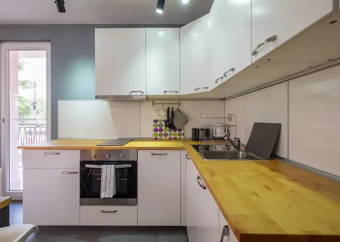 Industrial Look Centre + Free Parking Sofia