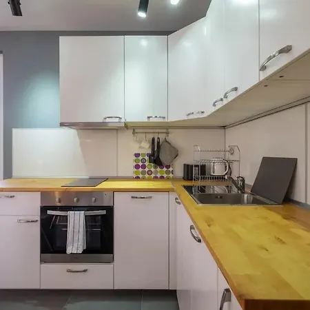 Industrial Look Centre + Free Parking סופיה