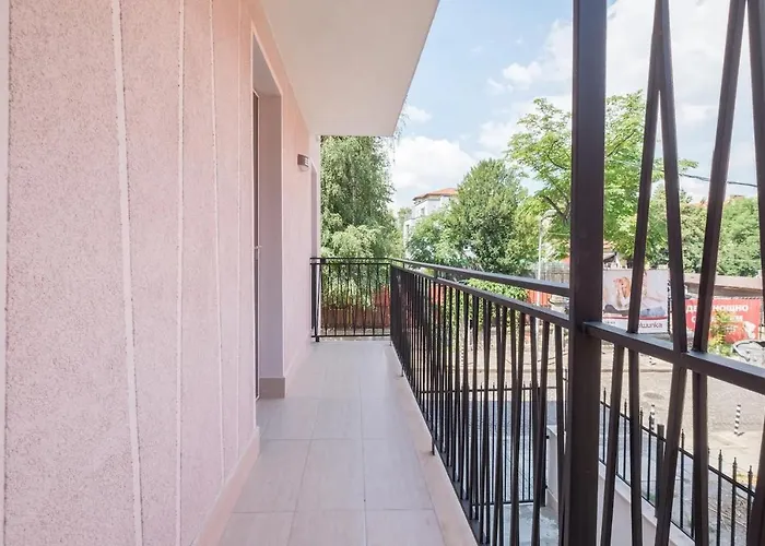 Industrial Look Centre + Free Parking דירה סופיה